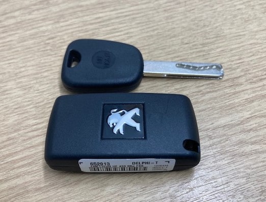 spare Peugeoy 207 key