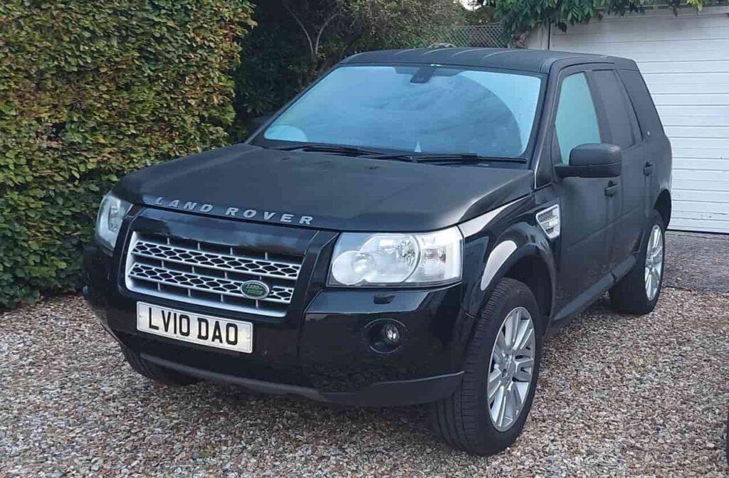 Freelander windows open