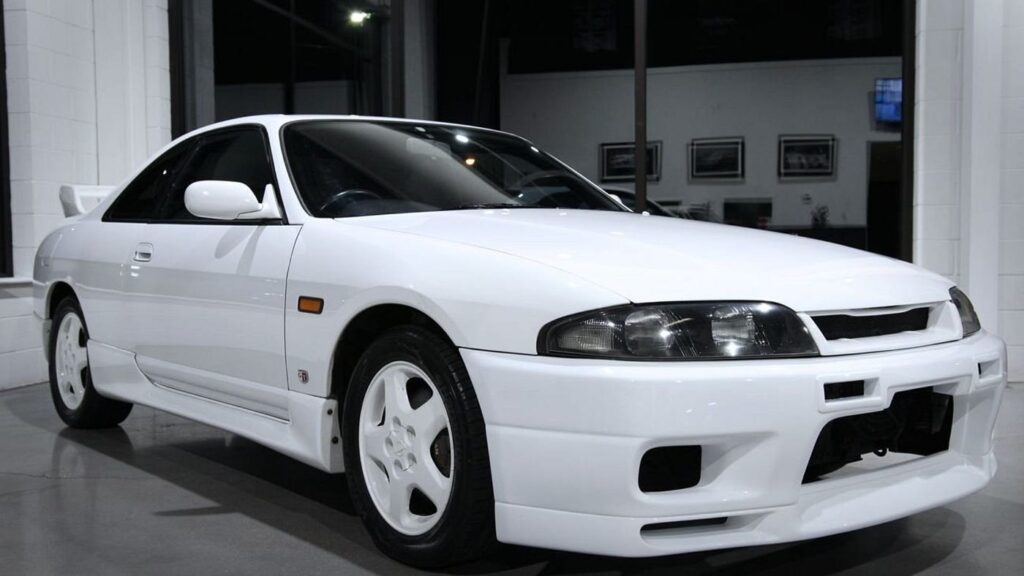 Nissan Skyline